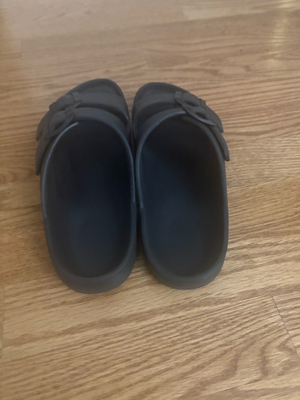Sandals - Picture 6 of 6